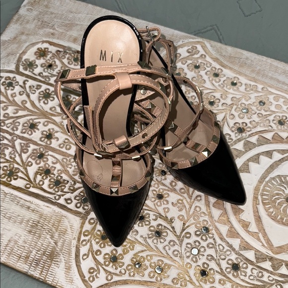 Mix No. 6 Shoes - Mix NO. 6 Black and Tan Elegant Heels